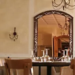 De La Lande Inn 3*