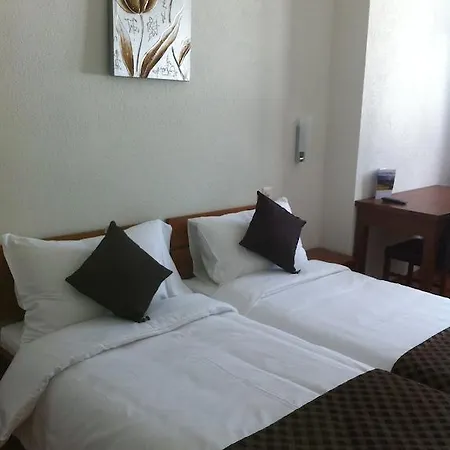 Mini-hôtel De La Lande 3*