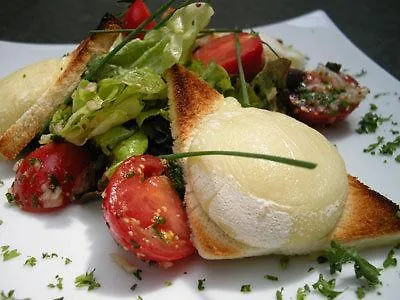 イン De La Lande 3*